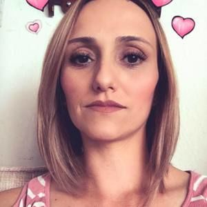 Meet your Posher, Alma